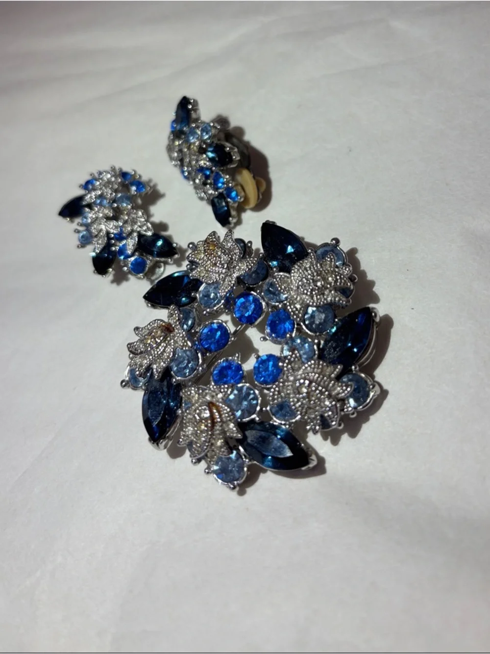 Vintage Blue Crystal Floral Brooch and Clip-on Earring Set